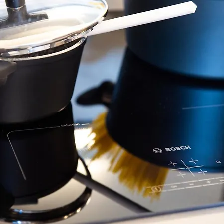 Peony - 13 Piazza Pio Xi