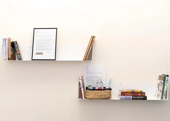 Peony - 13 Piazza Pio Xi * Ρώμη