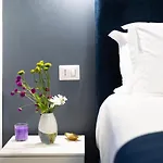 Appartement Peony - 13 Piazza Pio Xi Rome